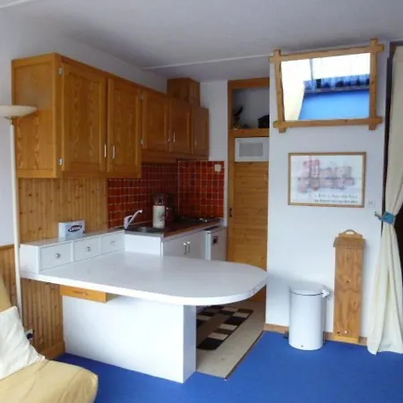 Apartment Pour 4/5 Pers. Avec Balcon, Acces Pistes, Casier A Skis, Parking, Avec Ascenseur - Fr-1-602-43